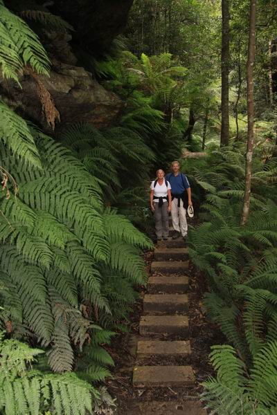 Magda en Fred april 2012 Grand Canyon wandeling bij Blackheath in Blue Mountains NP, Australie