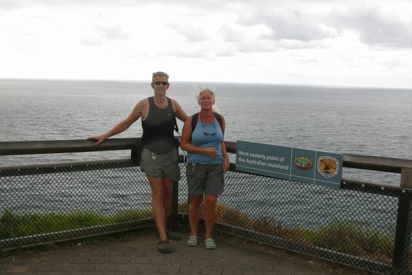 Magda en Fred mei 2012 Op het meest oosterlijke punt van het vaste land, Byron Bay