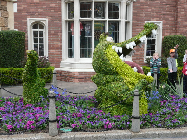 Hele mooie planten en bloemen sculpturen als onderdeel van het Flower and Garden festival