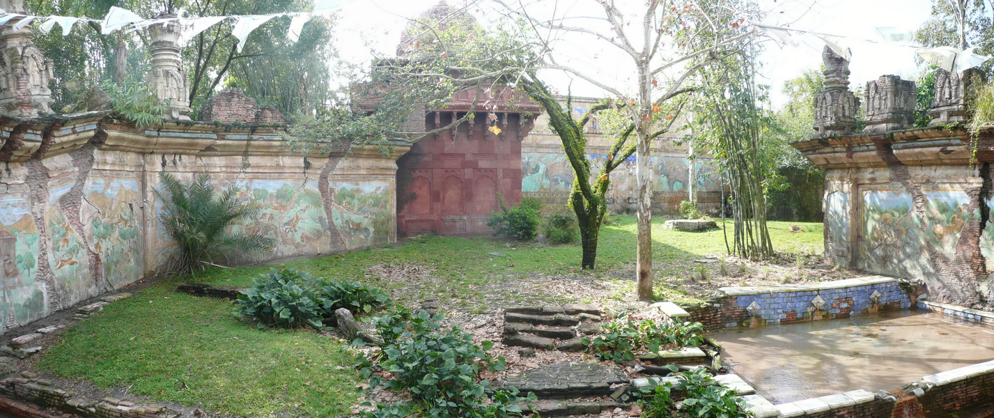 Pangani Forest Exploration trail
Wandeling door tropisch oerwoud met diverse dieren