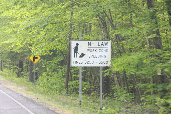 Work zone speeding boetes
Meestal gewoon de dubbele boete, niet in New Hampshire