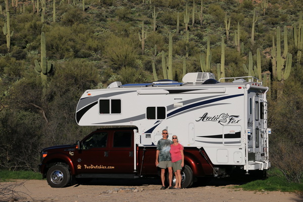 Magda en Fred januari 2017 - Apache trail (Arizona, USA)
De achterkant van onze nieuwe visite kaartjes