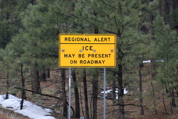 Regionale waarschuwing, kans op ijs op de weg