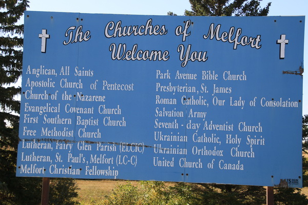 Kerken in Melfort
Dit gehucht heeft ZEVENTIEN kerken