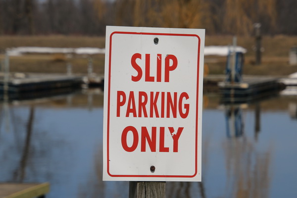 "Slip" parkeren alleen toegestaan
Konden de betekenis ook niet op internet vinden