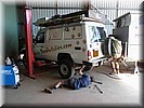 Vervanging vering achter in Broome (8-2011) 
Australische parabolische vering gemonteerd (Westralia Springs)