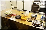 De gezamenlijke maaltijd op zaterdag.
Iedereen heeft wat gemaakt, of groente/salade of toetje.
Vlees en drank doet iedereen voor zichzelf