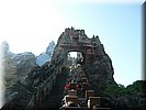 Expedition Everest
Omhoog door een klooster