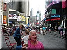 Magda mei 2015 New York City (New York, USA)
Starbucks op Time Square