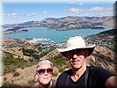 Magda en Fred februari 2020 - Nieuwe mobiel, selfie proberen (Mount Cavindish, NZ)